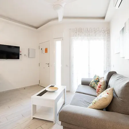 Apartment Dentro De Puerto Marina & Junto Playa & Patio